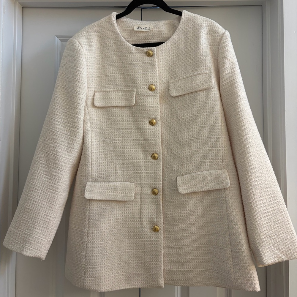 Marled Ivory Boucle Jacket with Gold Buttons
